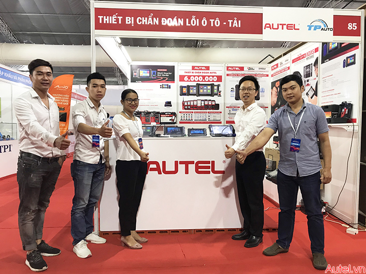 autel-tai-trien-lam-vietnam-moto-show-2019-1