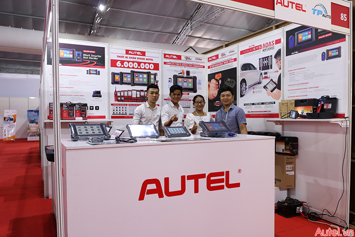 autel-tai-trien-lam-vietnam-moto-show-2019-14
