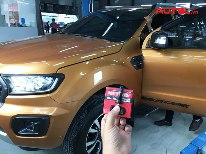 cam-bien-ap-suat-lop-ford-ranger-wildtrak-biturbo-2019-2